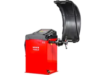 Équilibreuse automatique de roues 10″–24″ – charge max. 65 kg, affichage digital