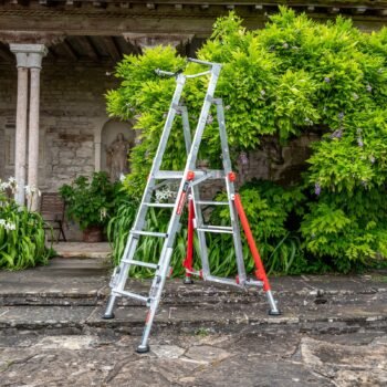 Plate-forme télescopique tout-terrain – accès sécurisé en hauteur pour chantier